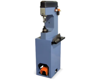 Станок для наклепки и расклепки тормозных накладок Comec CC300